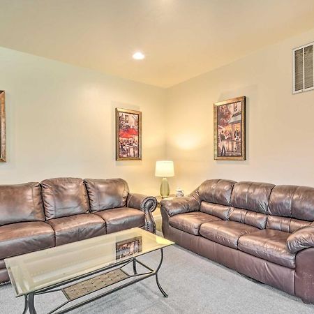 Charming Medford Getaway About 4 Miles To Downtown! Villa Exterior photo
