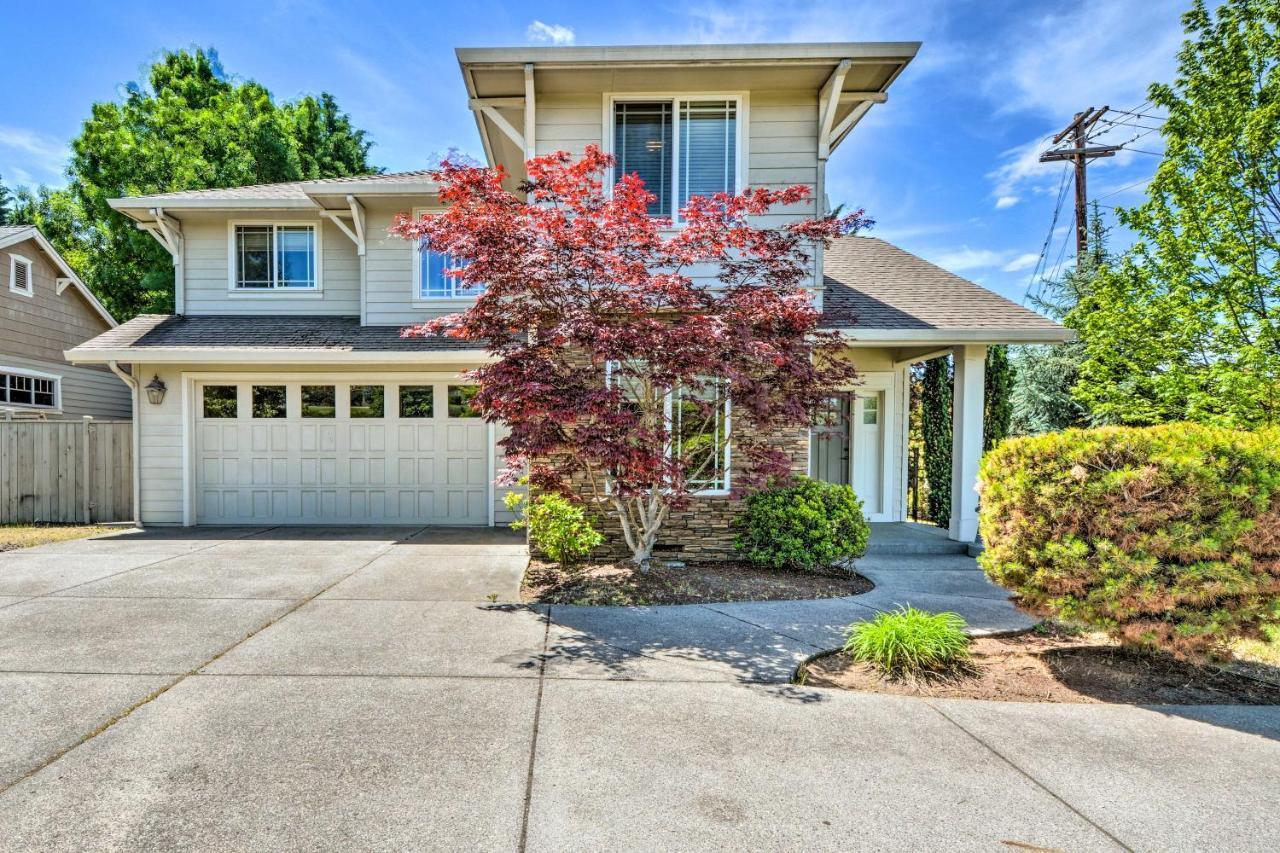 Charming Medford Getaway About 4 Miles To Downtown! Villa Exterior photo