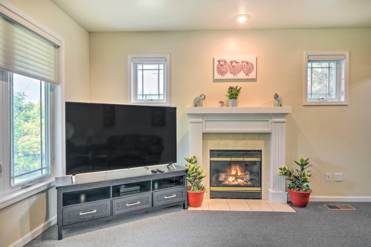 Charming Medford Getaway About 4 Miles To Downtown! Villa Exterior photo