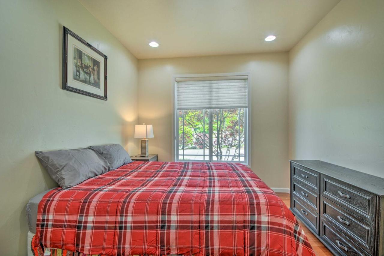 Charming Medford Getaway About 4 Miles To Downtown! Villa Exterior photo