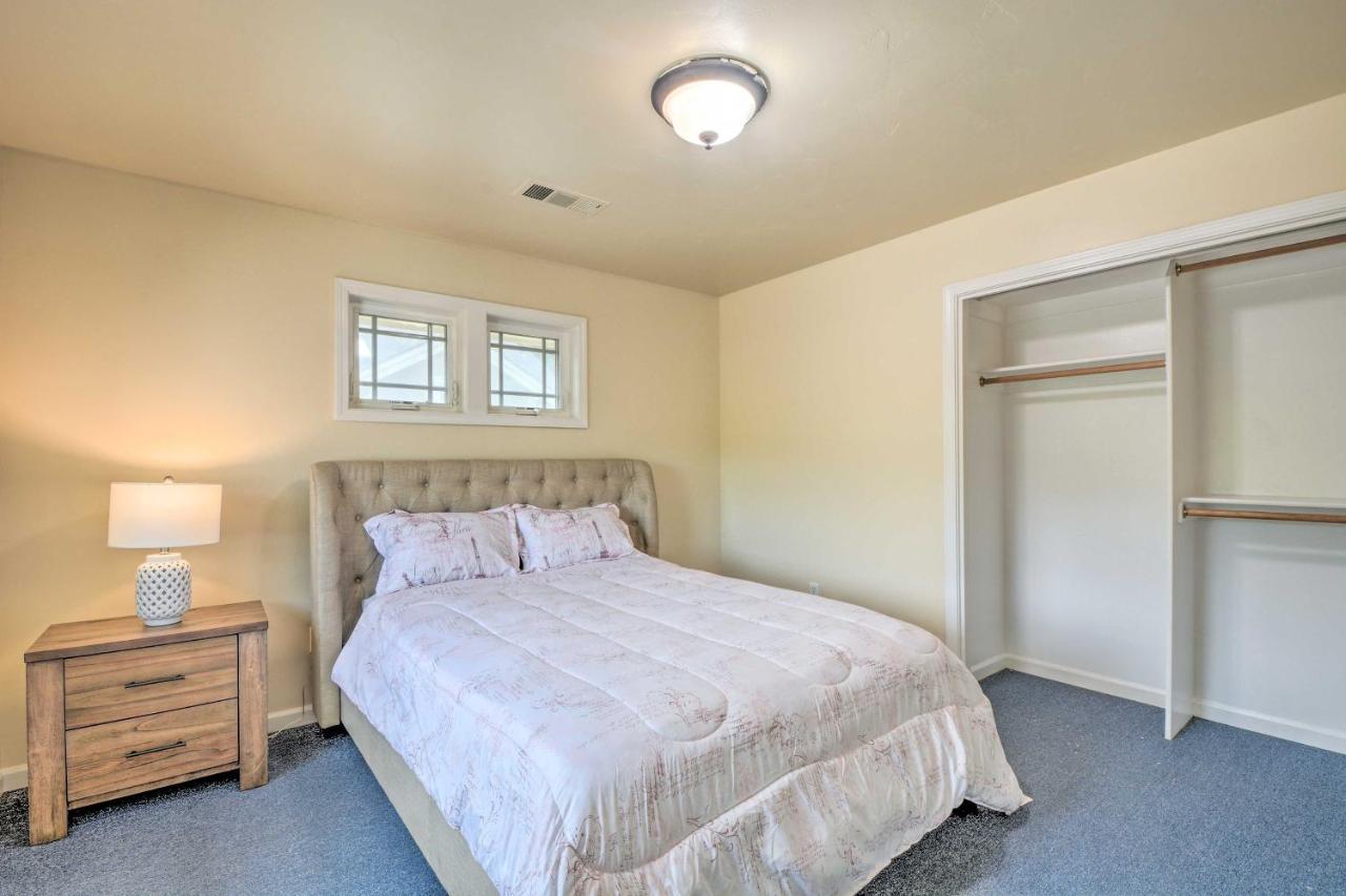 Charming Medford Getaway About 4 Miles To Downtown! Villa Exterior photo