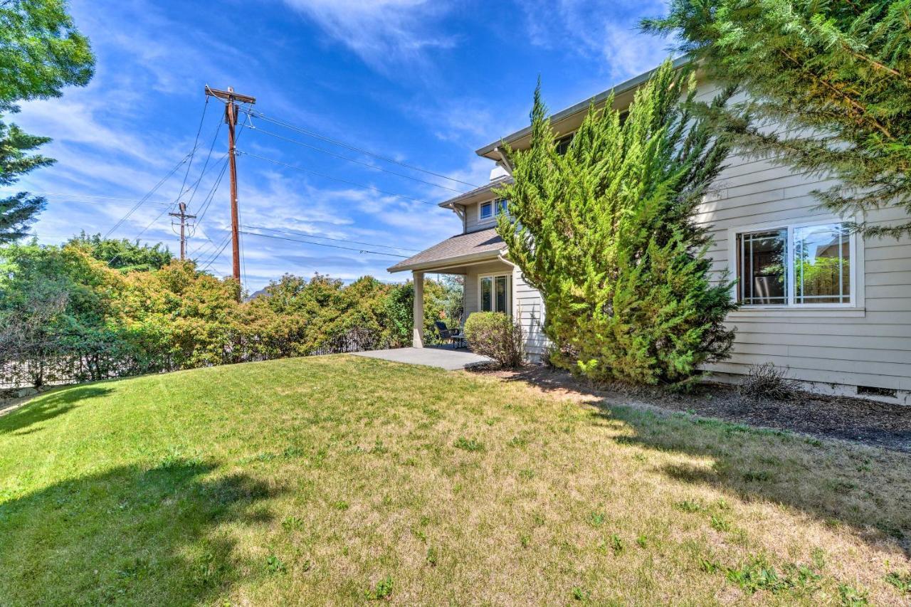 Charming Medford Getaway About 4 Miles To Downtown! Villa Exterior photo