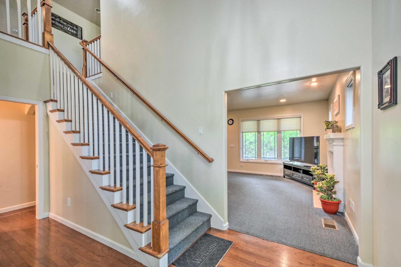 Charming Medford Getaway About 4 Miles To Downtown! Villa Exterior photo
